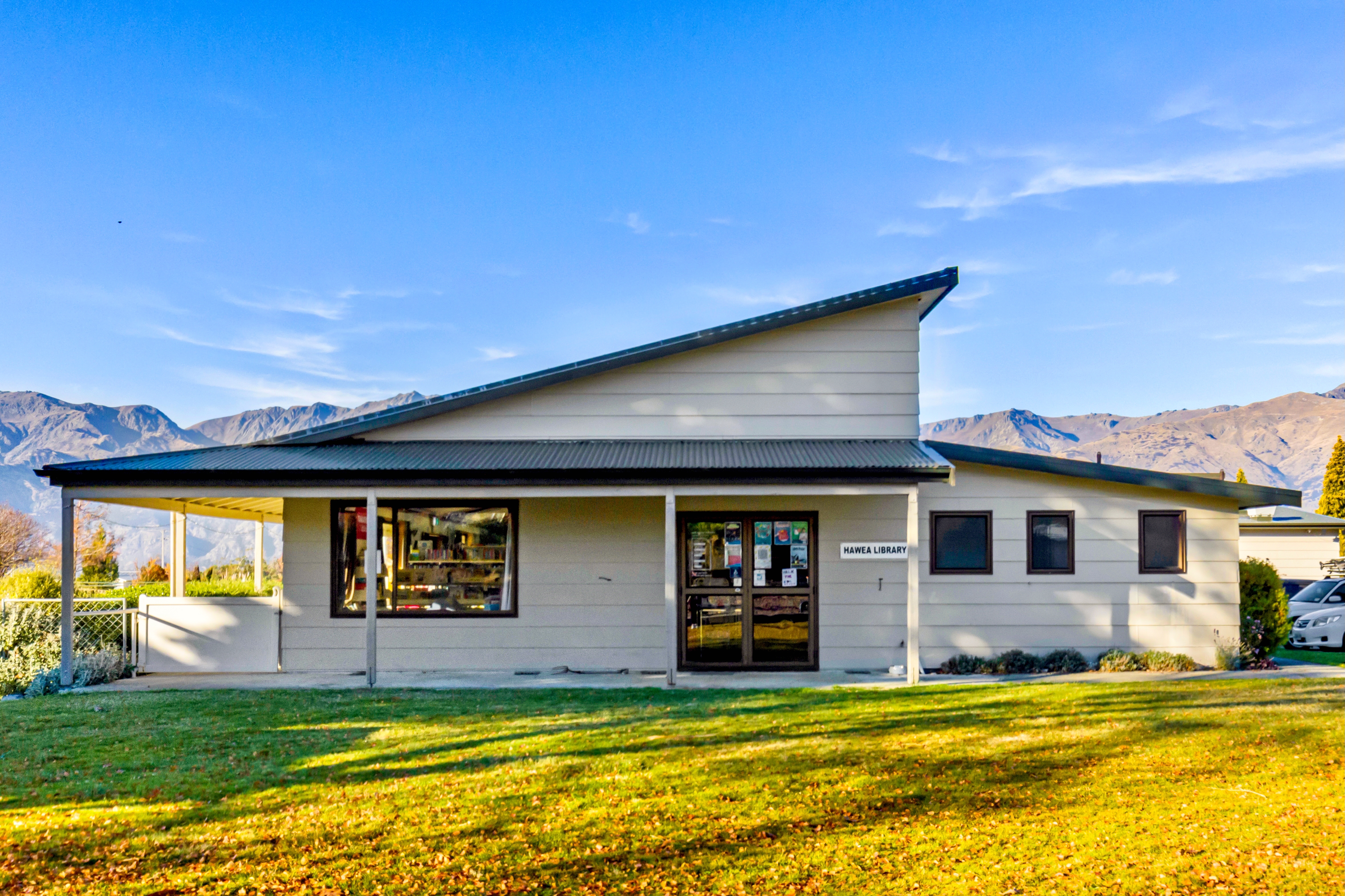 Hāwea Library